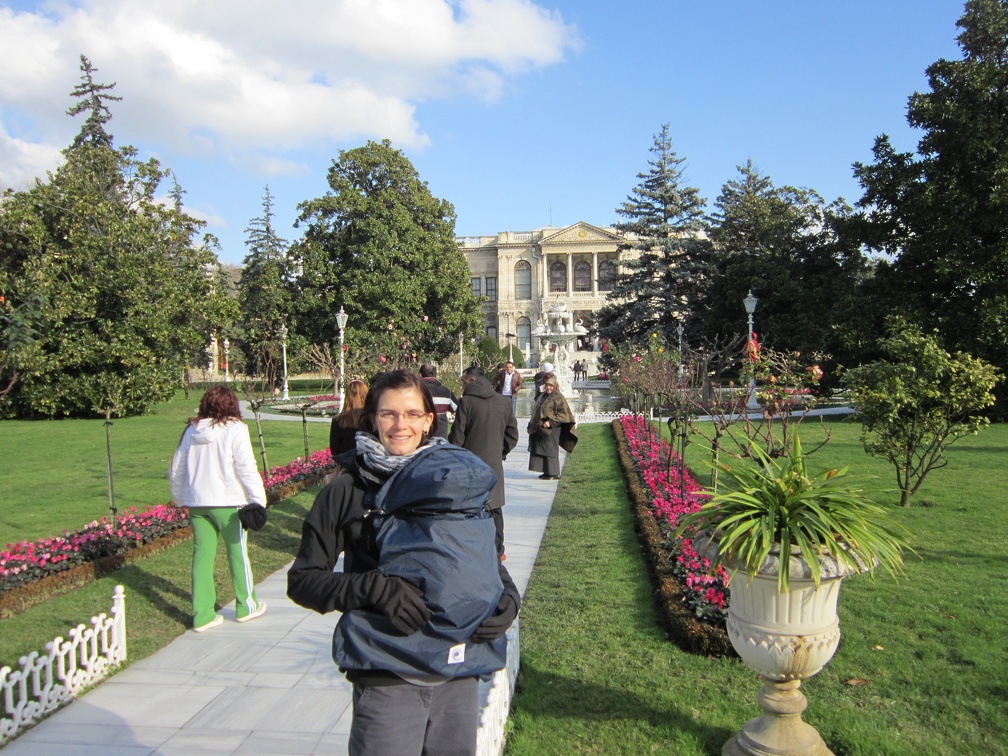 Erynn and Greta - Dolmabah e  Palace
